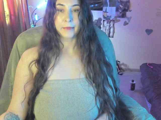 TemptingFable webcam