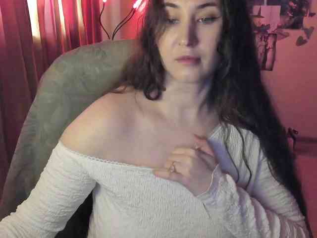 TemptingFable webcam