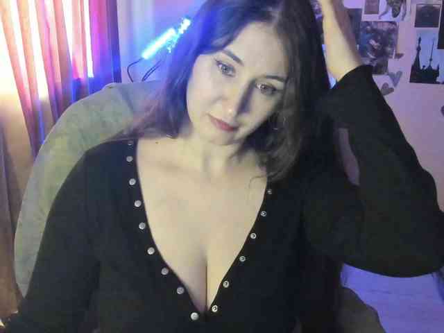 TemptingFable webcam