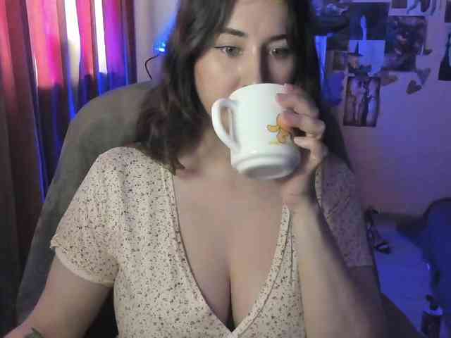 TemptingFable webcam