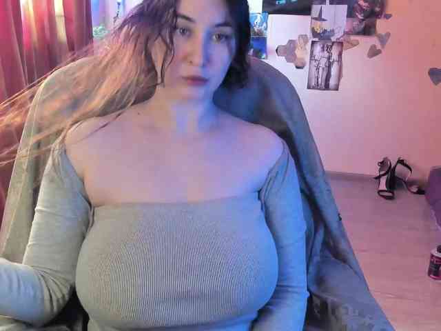 TemptingFable webcam