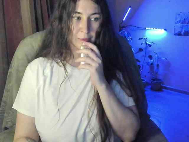 TemptingFable webcam