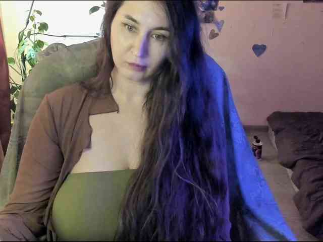TemptingFable webcam