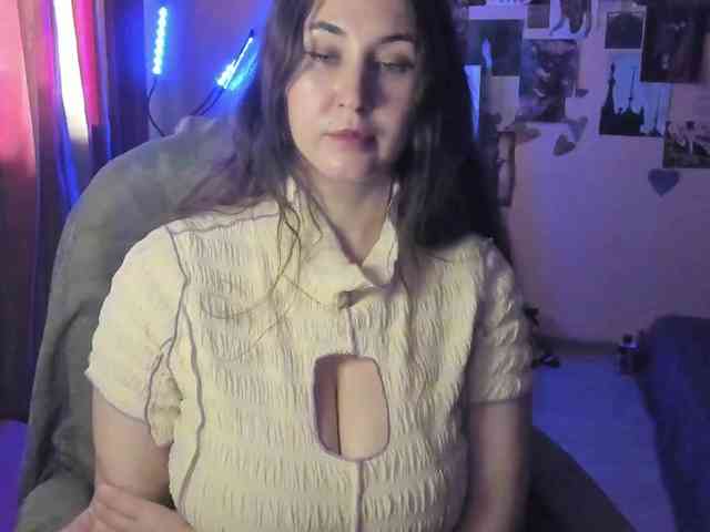 TemptingFable webcam