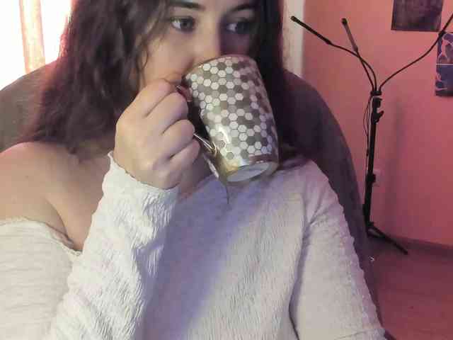 TemptingFable webcam