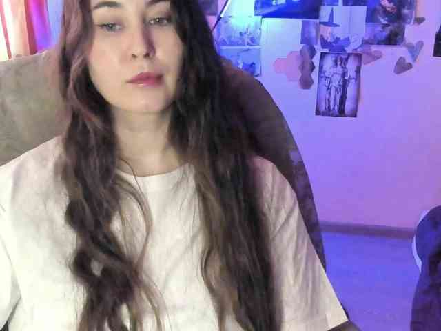 TemptingFable webcam