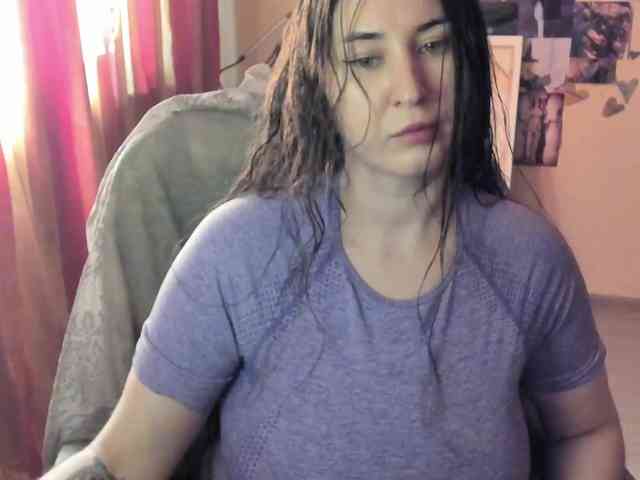 TemptingFable webcam