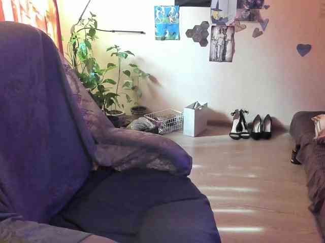 TemptingFable webcam