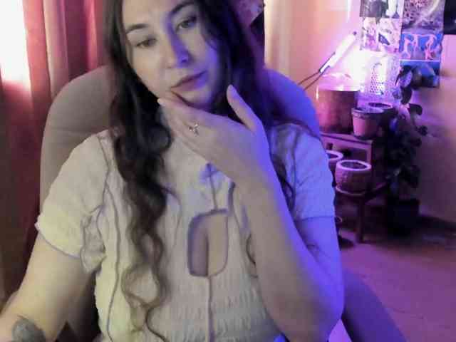 temptingfable's live room