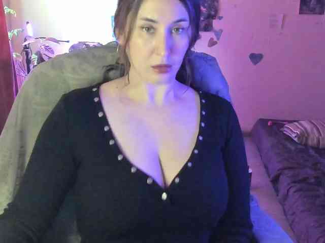 TemptingFable webcam
