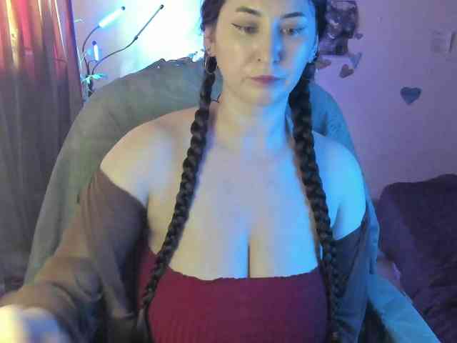 TemptingFable webcam
