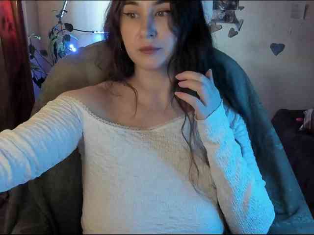 TemptingFable webcam
