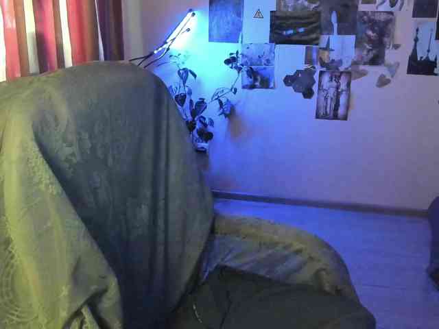 TemptingFable webcam