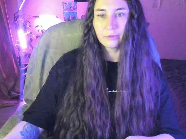 TemptingFable webcam