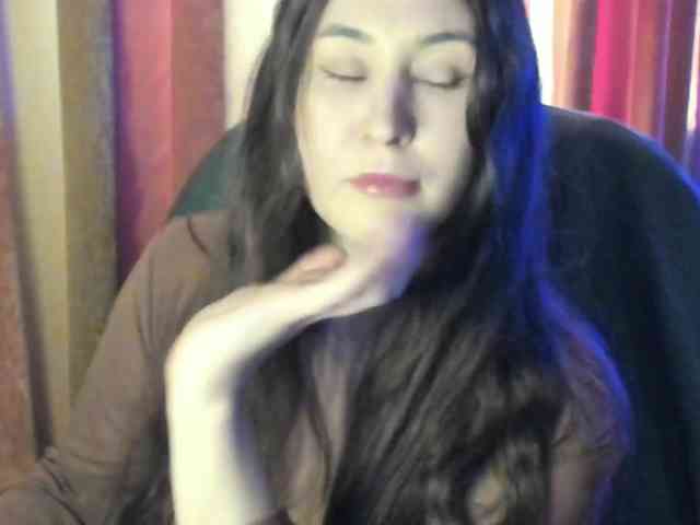 TemptingFable webcam