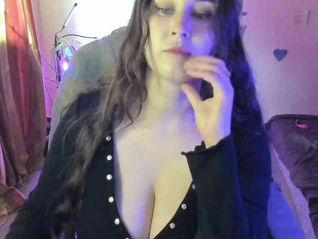 TemptingFable webcam