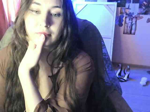 TemptingFable webcam