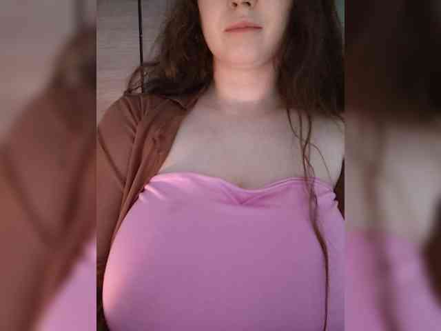 TemptingFable webcam
