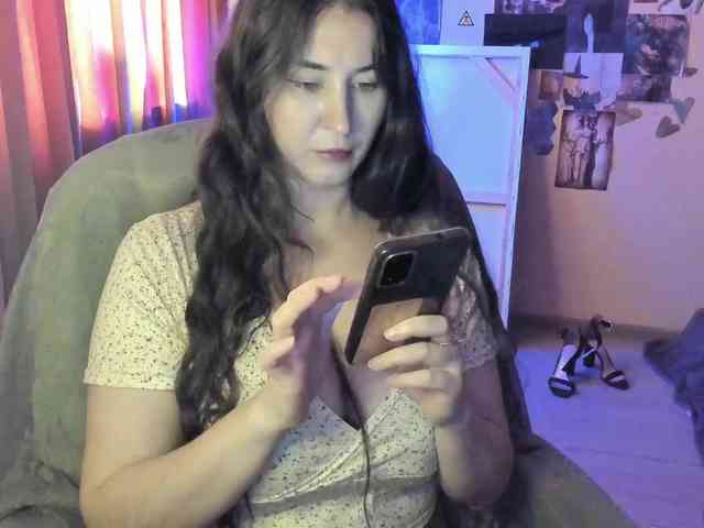 TemptingFable webcam