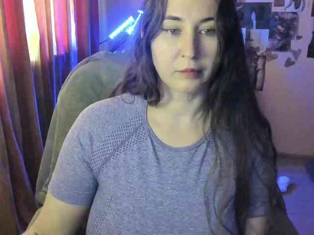 TemptingFable webcam