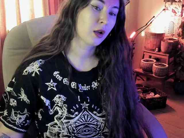 TemptingFable webcam