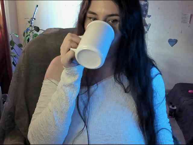TemptingFable webcam
