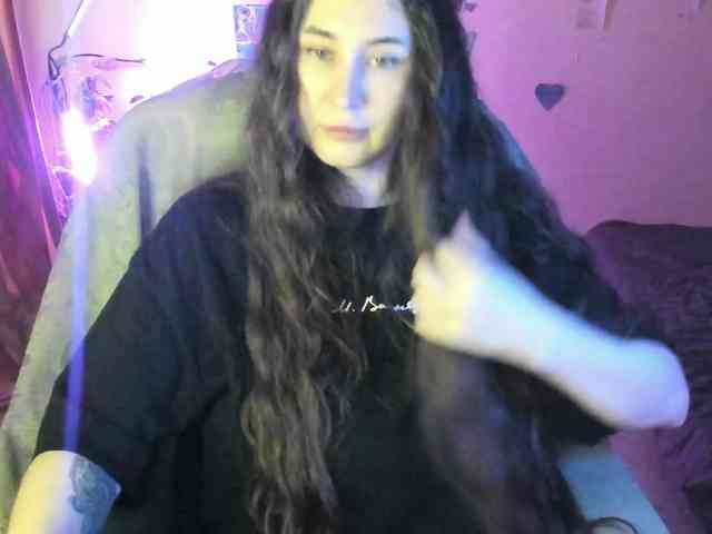 TemptingFable webcam