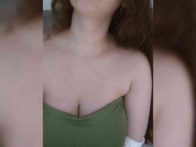 TemptingFable webcam