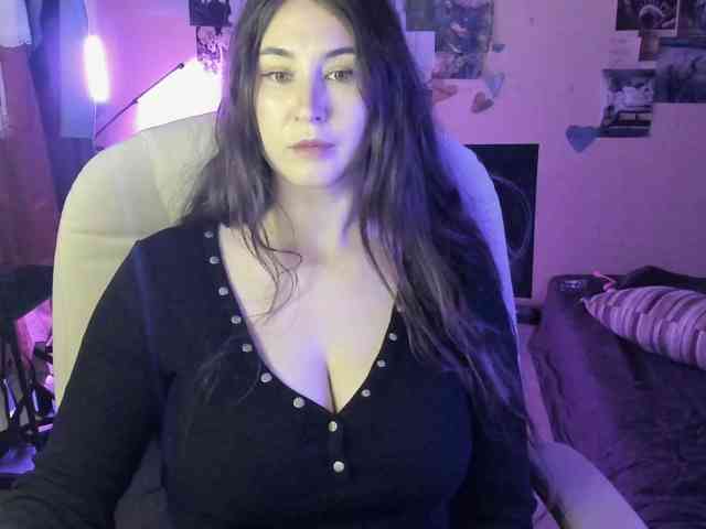 TemptingFable webcam