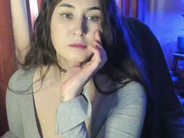 TemptingFable webcam