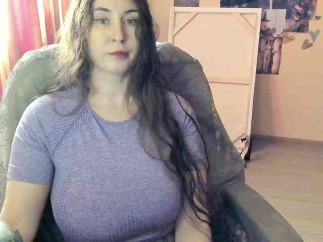 TemptingFable webcam