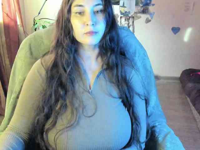 TemptingFable webcam