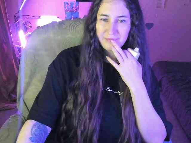 TemptingFable webcam