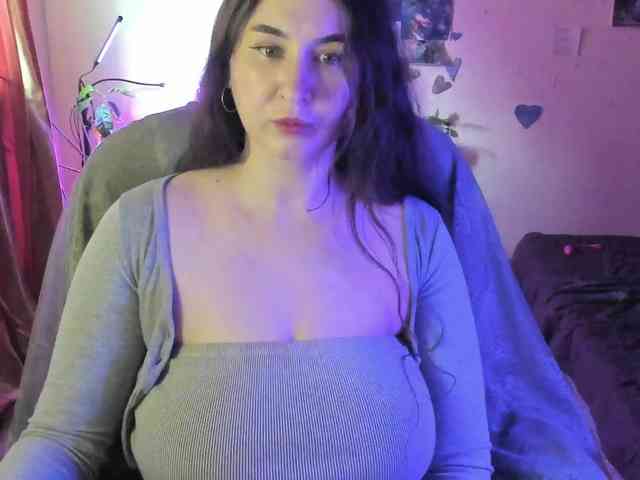 TemptingFable webcam