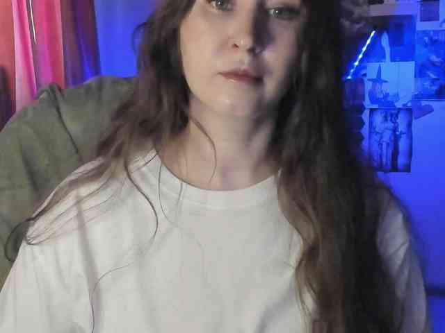 TemptingFable webcam