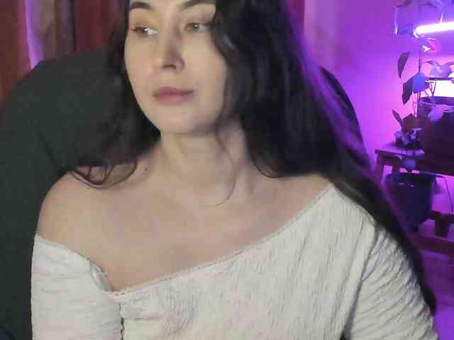 TemptingFable webcam