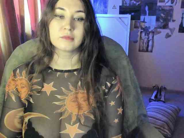 TemptingFable webcam