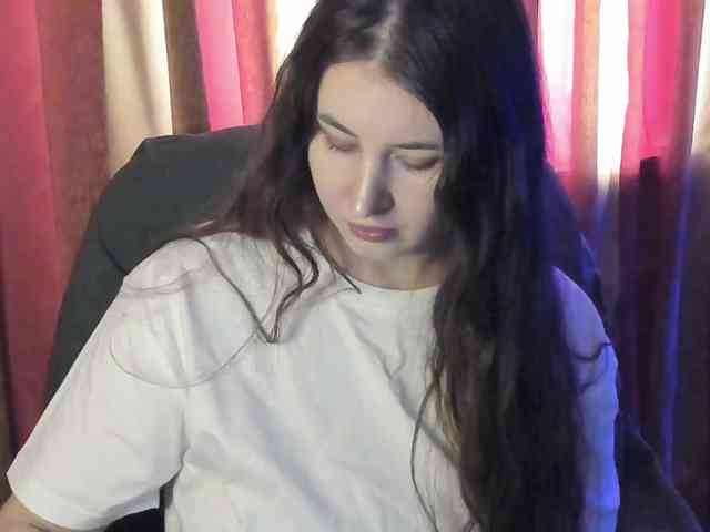 TemptingFable webcam