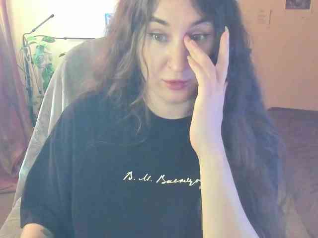 TemptingFable webcam