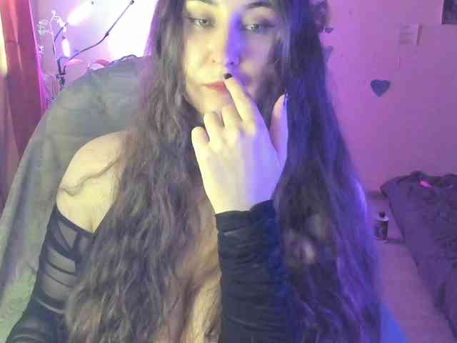 TemptingFable webcam