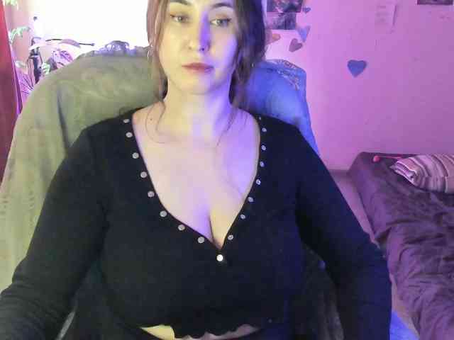 TemptingFable webcam