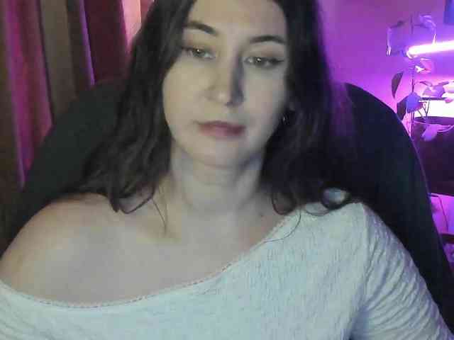 TemptingFable webcam