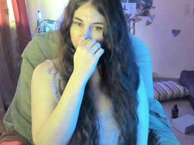 TemptingFable webcam