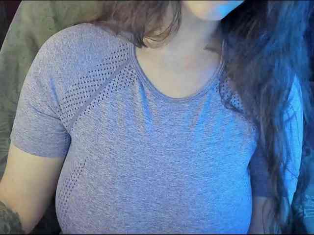 TemptingFable webcam