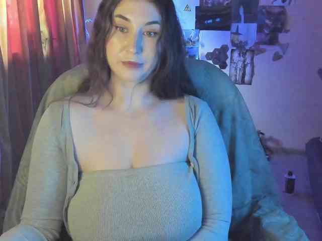 TemptingFable webcam