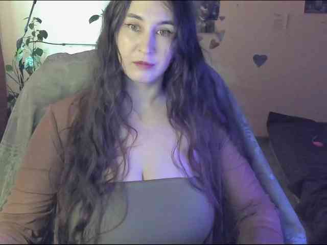 TemptingFable webcam