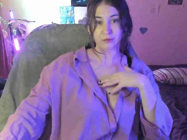 TemptingFable webcam