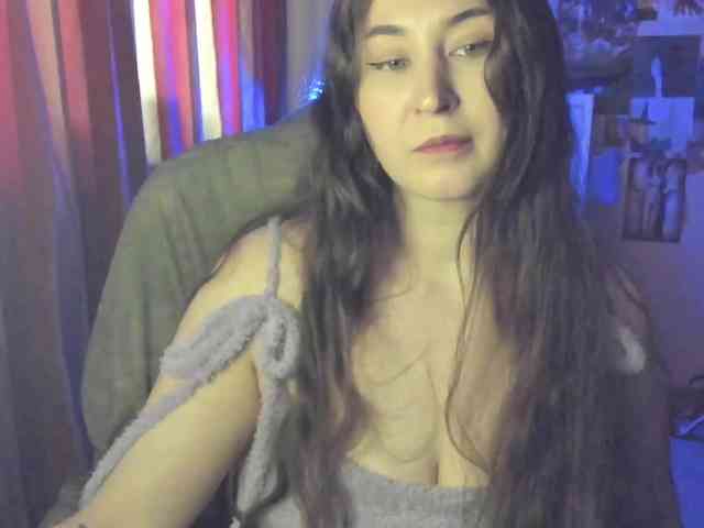 TemptingFable webcam