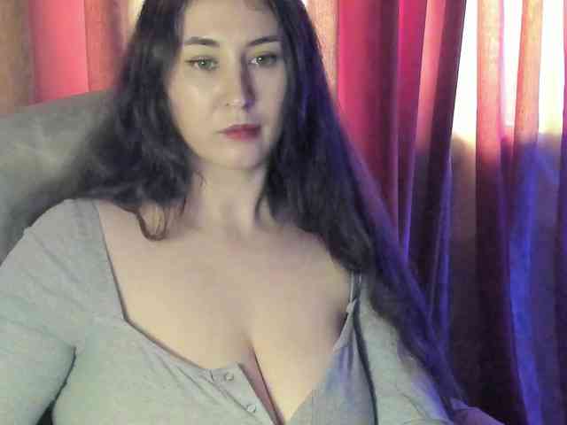 TemptingFable webcam