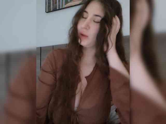 TemptingFable webcam